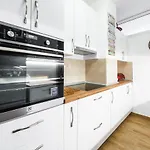 Blue Harmony Sea View Apartment