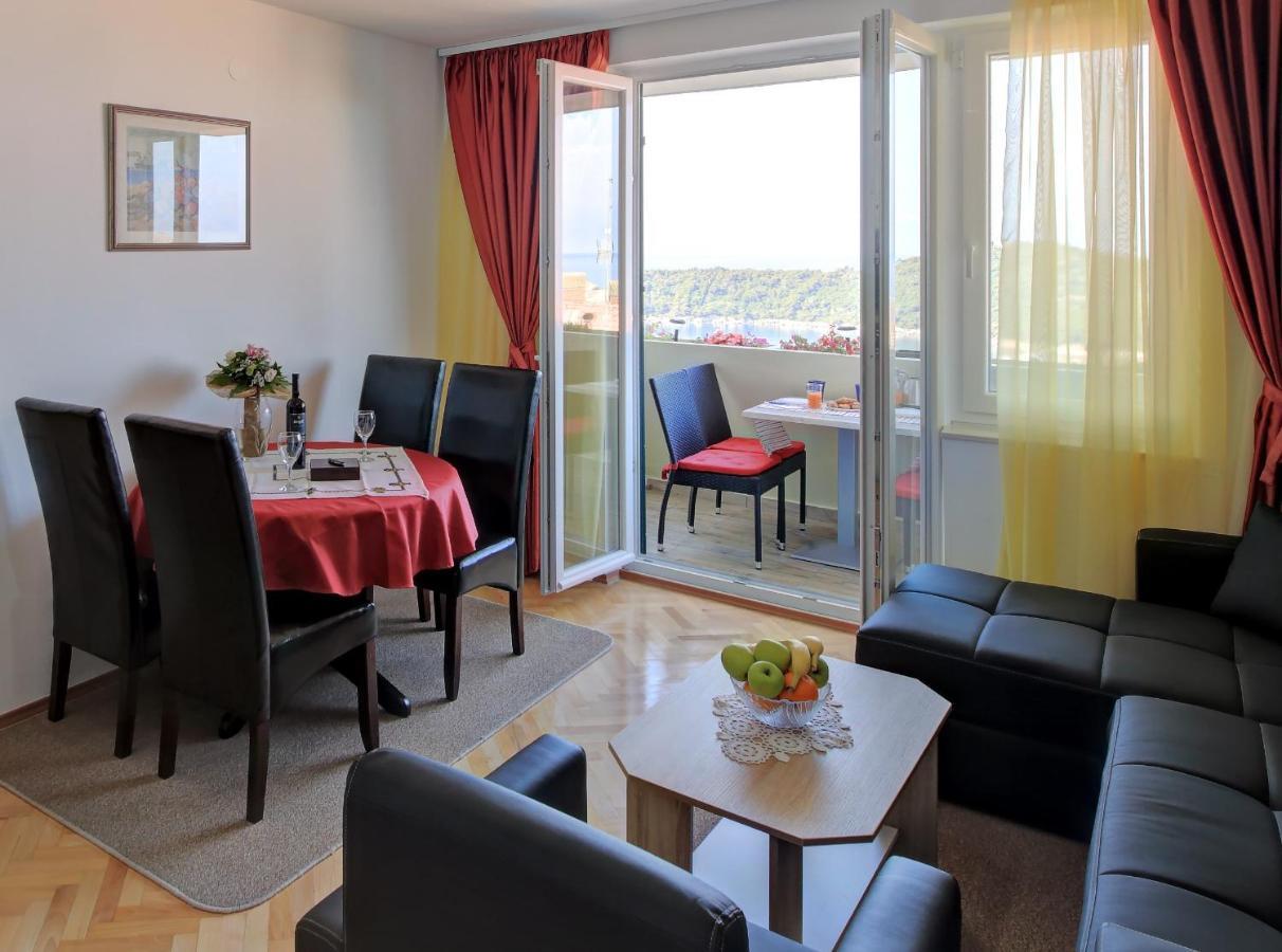 Apartment Blue Harmony Sea View