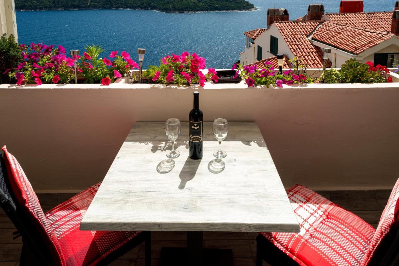 Blue Harmony Sea View Apartment *